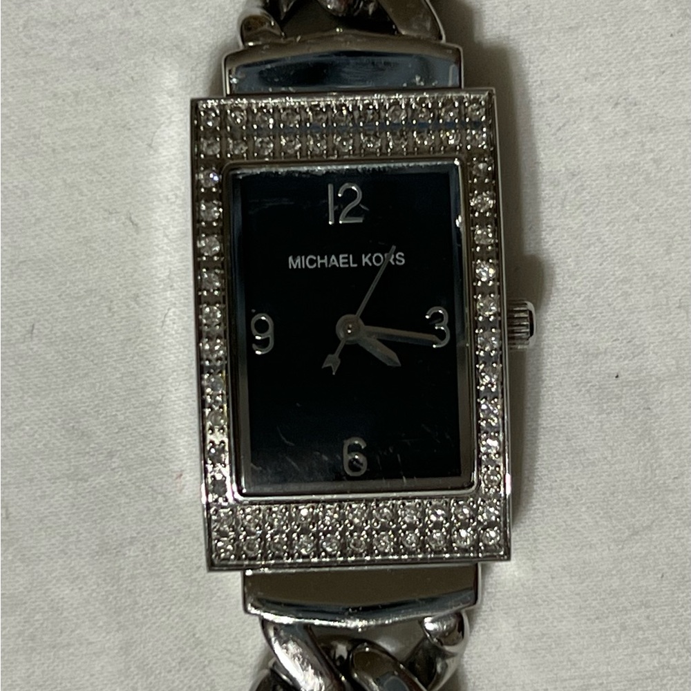 Women’s Special Edition Michael Kors Glitz Chunky Chain Bracelet Watch - Picture 2 of 7